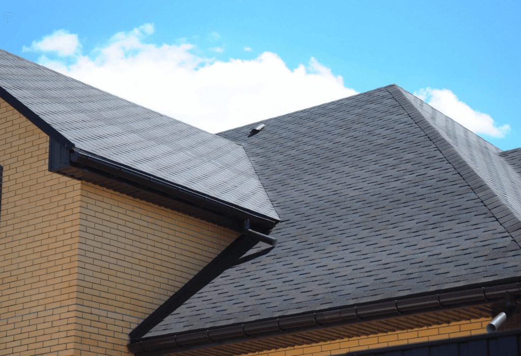 7 señales reveladoras de que necesita reparar su techo